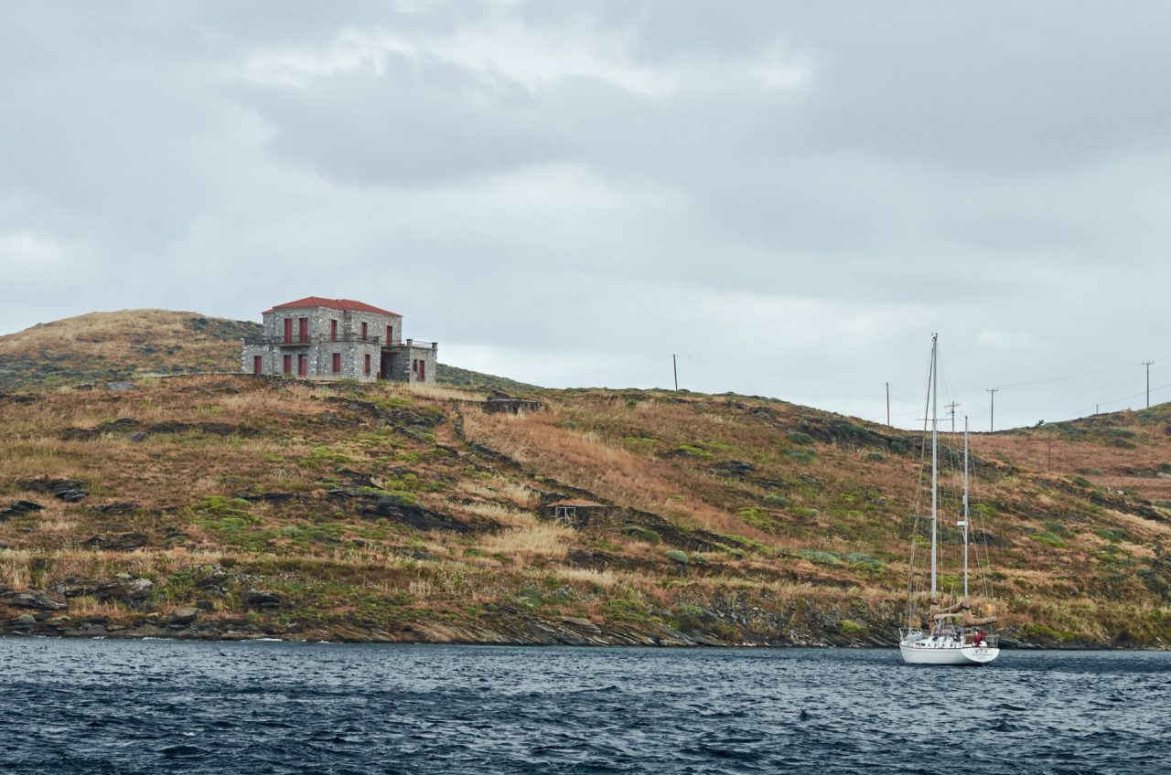 House on hill, Vourkari